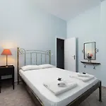 Spertos *