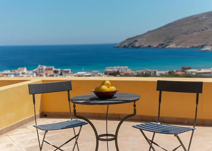 Spertos Apartament Ormos (Andros)